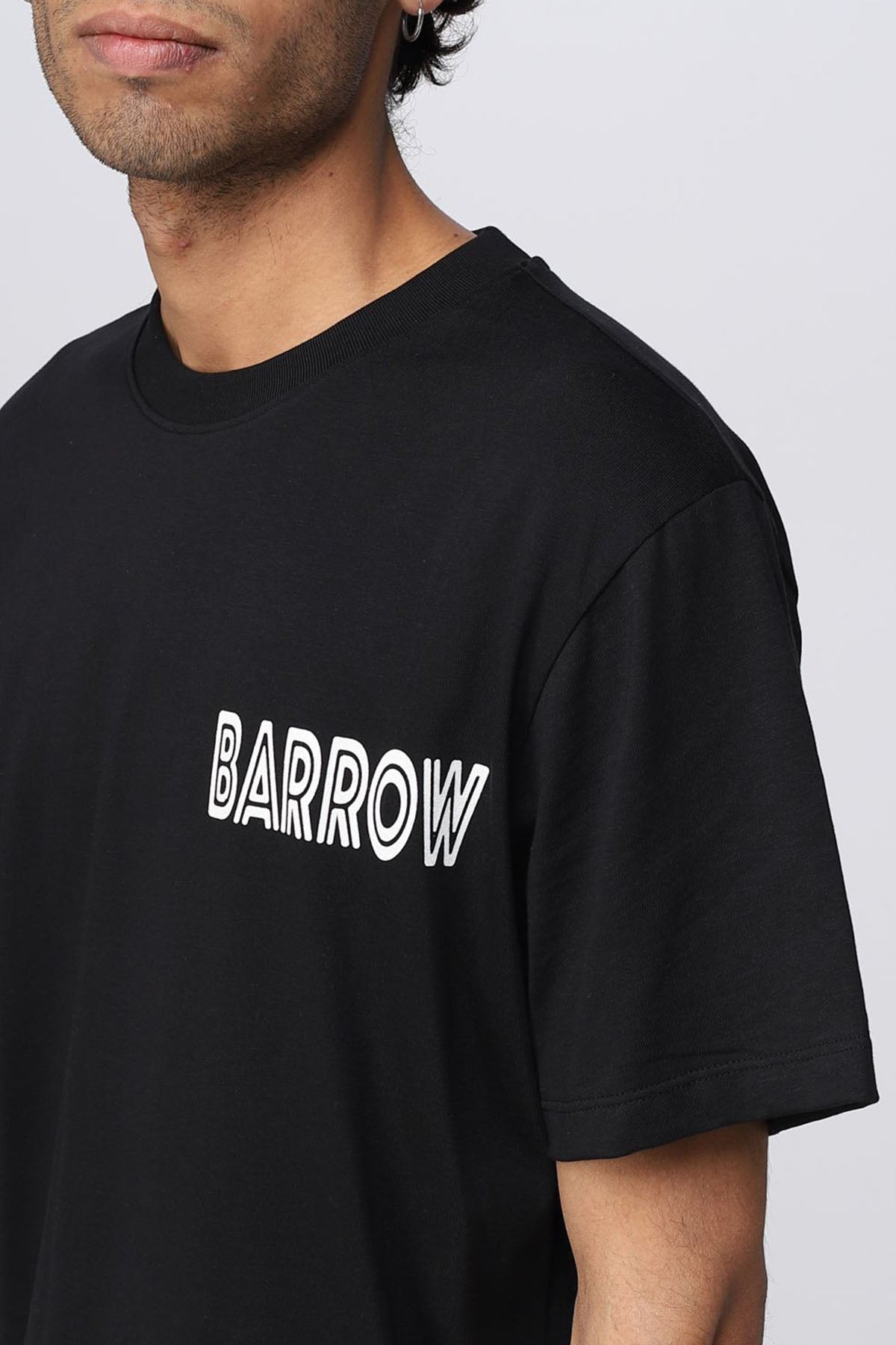 T-SHIRT BARROW