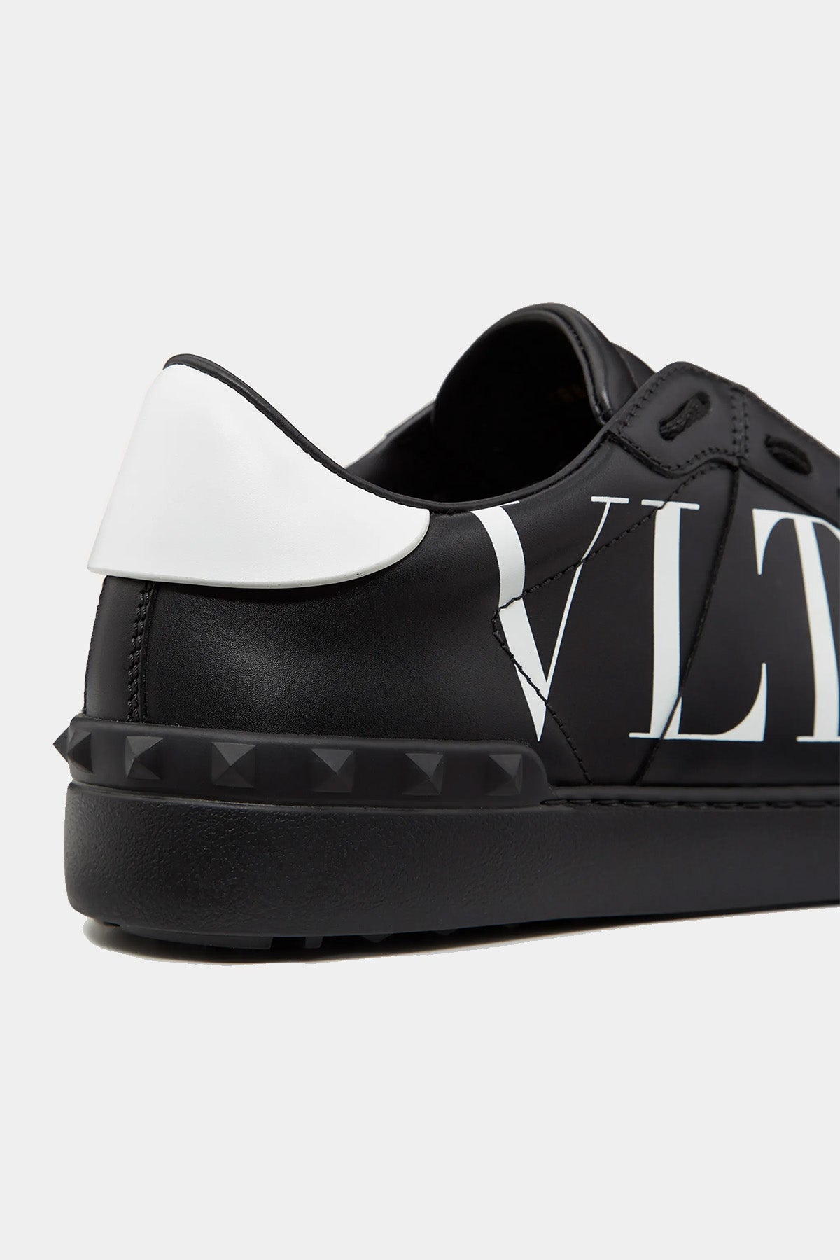 SNEAKER VALENTINO